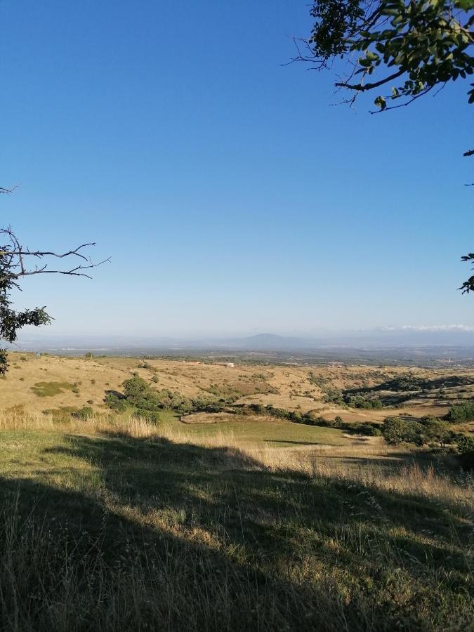 Deiana Bed and Breakfast Santu Lussurgiu Buitenkant foto